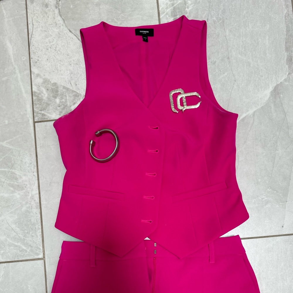 Express Neon Berry Vest